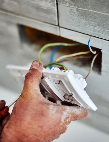 Technicien électricien à Champlan